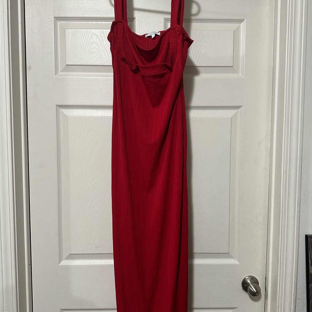 Red Sleeveless Dress